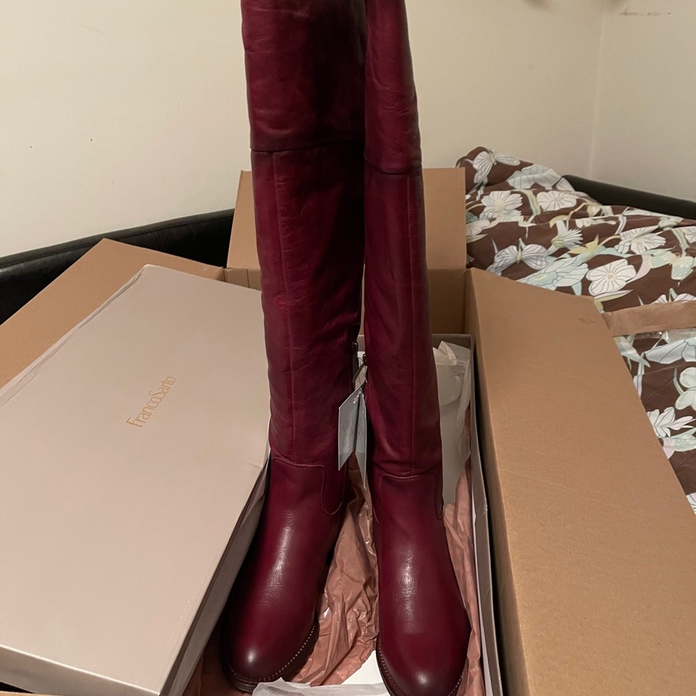 Brand new knee high women boots.